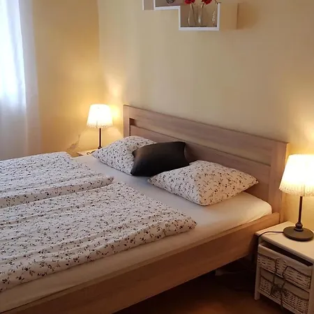 Lotos Apartment